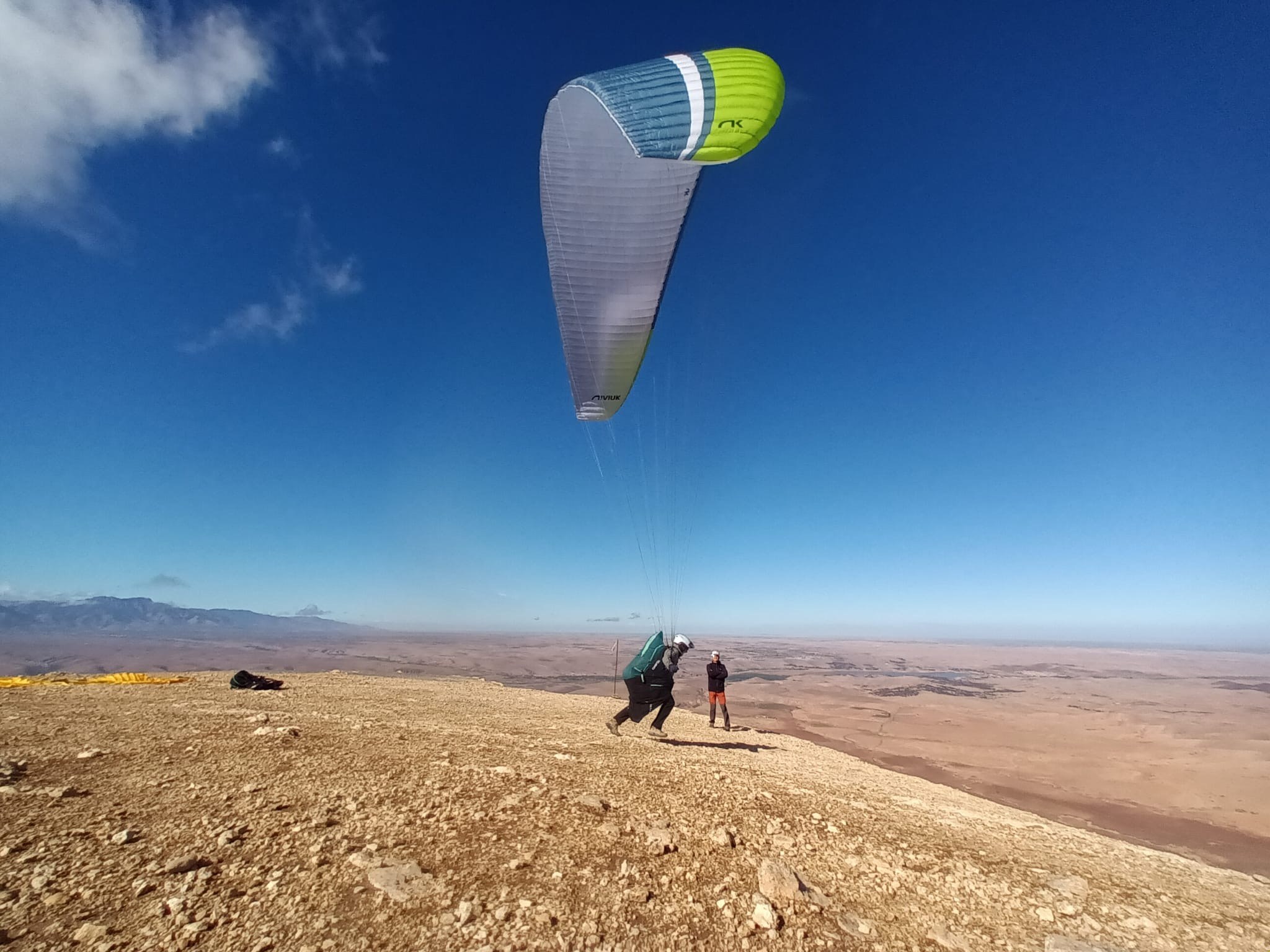 Décollage en parapente